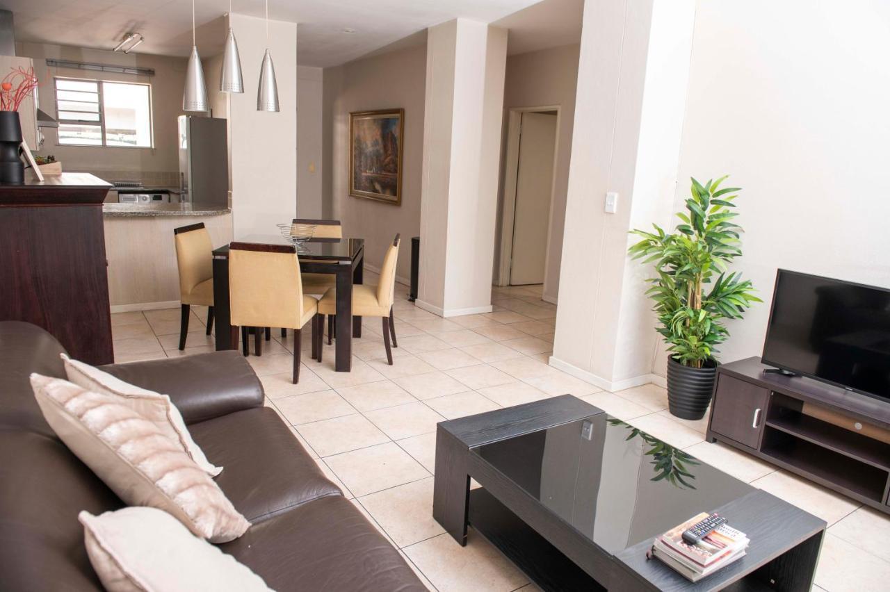 Grayston Exec Apartments Йоганнесбурґ Екстер'єр фото