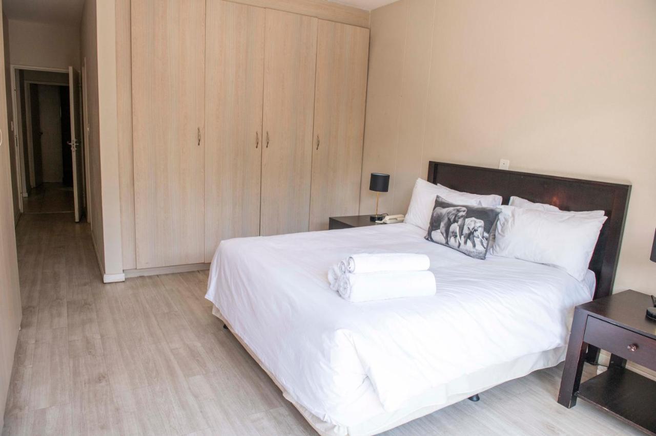 Grayston Exec Apartments Йоганнесбурґ Екстер'єр фото