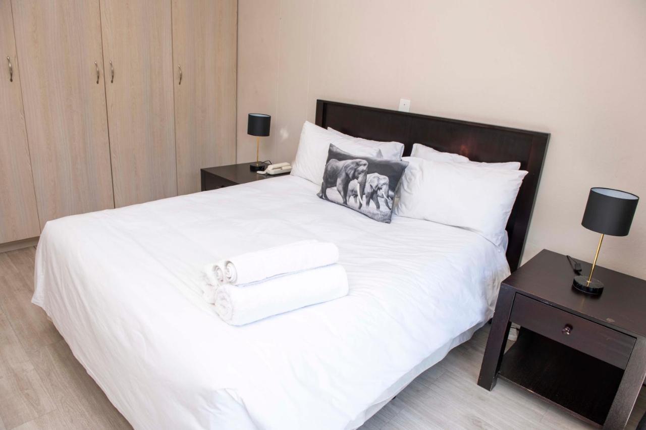 Grayston Exec Apartments Йоганнесбурґ Екстер'єр фото
